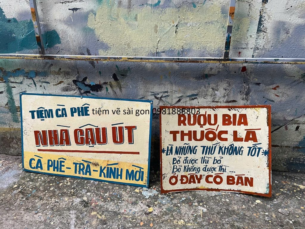 BẢNG HIỆU SÀI GÒN XƯA – BẢNG HIỆU VẼ TAY SÁNG TẠO ĐẬM CHẤT HOÀI NIỆM