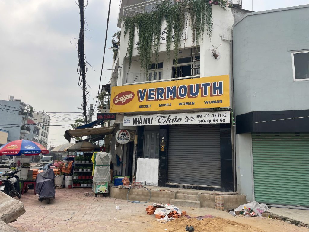 BẢNG HIỆU SÀI GÒN XƯA - vẽ biển hiệu bằng tay